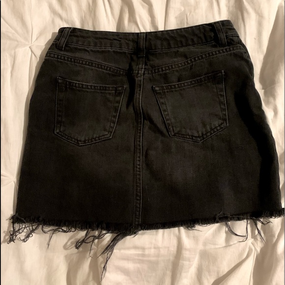 jean skirt - Picture 2 of 4